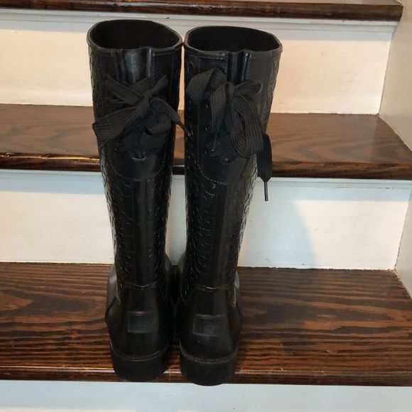 COACH Jacquard Signature C Laced Up Back Bow Heeled Black Rainboots Sz 9 - Picture 5 of 17